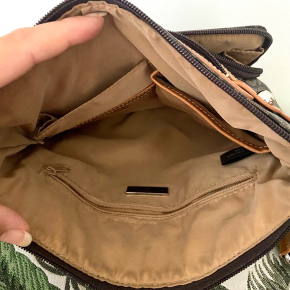 Giani Bernini Crossbody Small Brown Bag With Pockets Unisex Excellent Condition - Picture 5 of 8